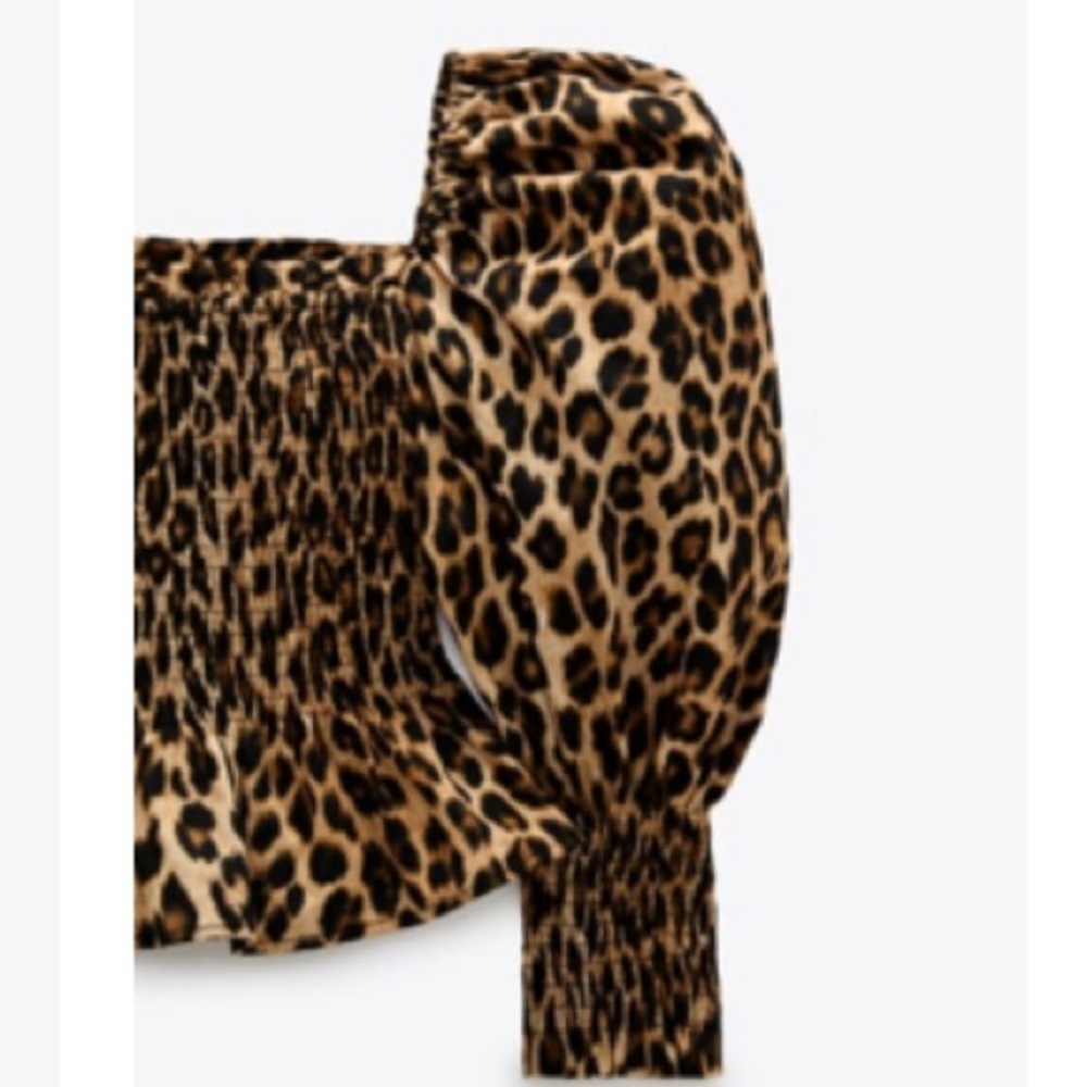 Zara animal print puff blouse - Picture 2 of 7